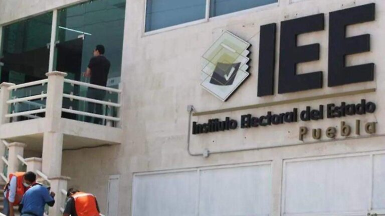 Avanzan 35 aspirantes en proceso de selección para presidencia y consejería del IEE Puebla