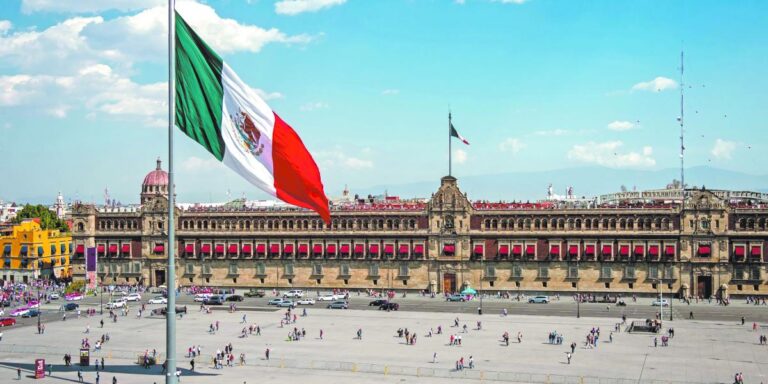 Banamex advierte que la credibilidad fiscal pesa más que la deuda para mantener el grado de inversión de México