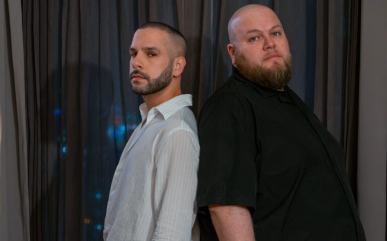 Carlos Zaur y Enrique Ramil convierten la rivalidad de sus fans en un concierto conjunto