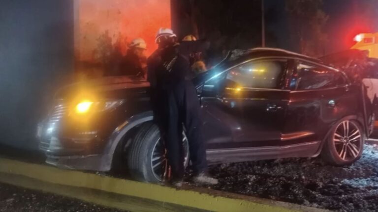 Familia originaria de Amozoc pierde la vida en accidente en la autopista México-Puebla