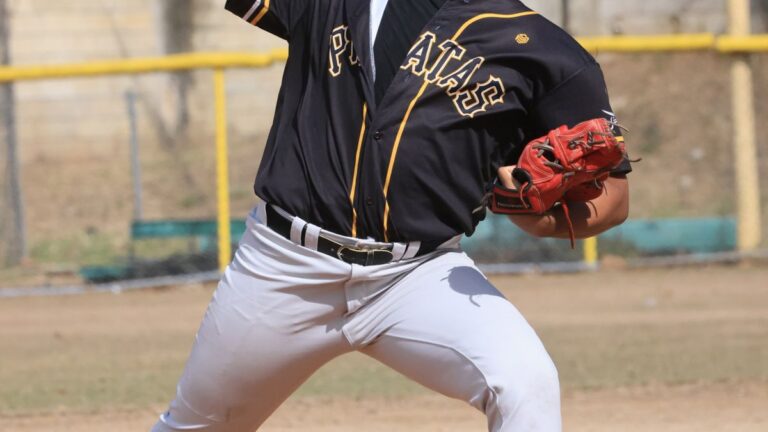 Egresados de la Academia de Pericos muestran su talento en la Dominican Summer League