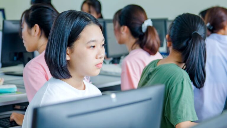 BUAP abre convocatoria para mil becas gratuitas en inteligencia artificial y habilidades digitales