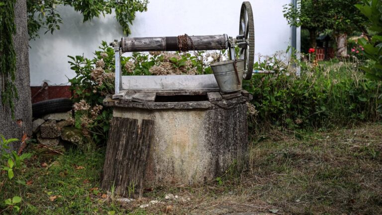 Toman presidencia auxiliar en San Diego Chalma y exigen destitución del edil por conflicto de agua