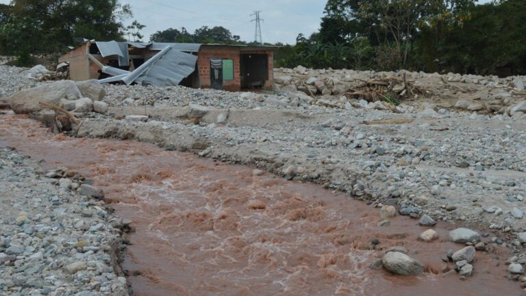 Lluvias y vientos dejan 20 casas dañadas en Xicotepec, Puebla