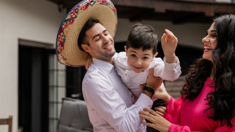 Gobierno de Puebla ampliará el programa Familias Fuertes a todos los municipios del estado