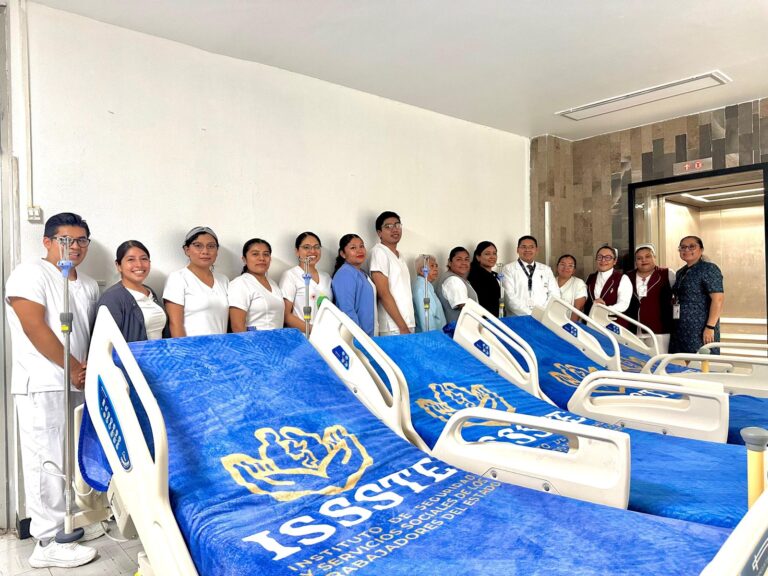 Hospital Regional de Puebla recibe 40 camas eléctricas nuevas del ISSSTE