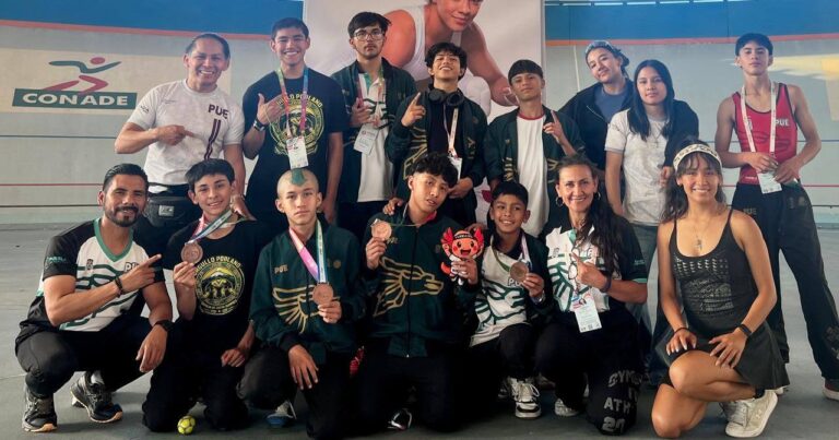 Delegación poblana de Luchas Asociadas conquista el top 10 de la Olimpiada Nacional 2026