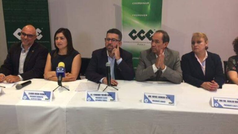 Claudia Rivera solicita terna de candidatos para dirigir la Secretaría de Economía en Puebla Claudia Rivera solicita terna de candidatos para dirigir la Secretaría de Economía en Puebla