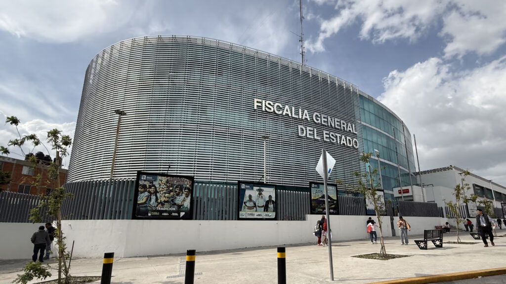 Sentencian a 50 años a secuestradores que robaron vivienda en Libres Operativo de seguridad de la Fiscalía General del Estado de Puebla en zona de Libres tras captura de secuestradores