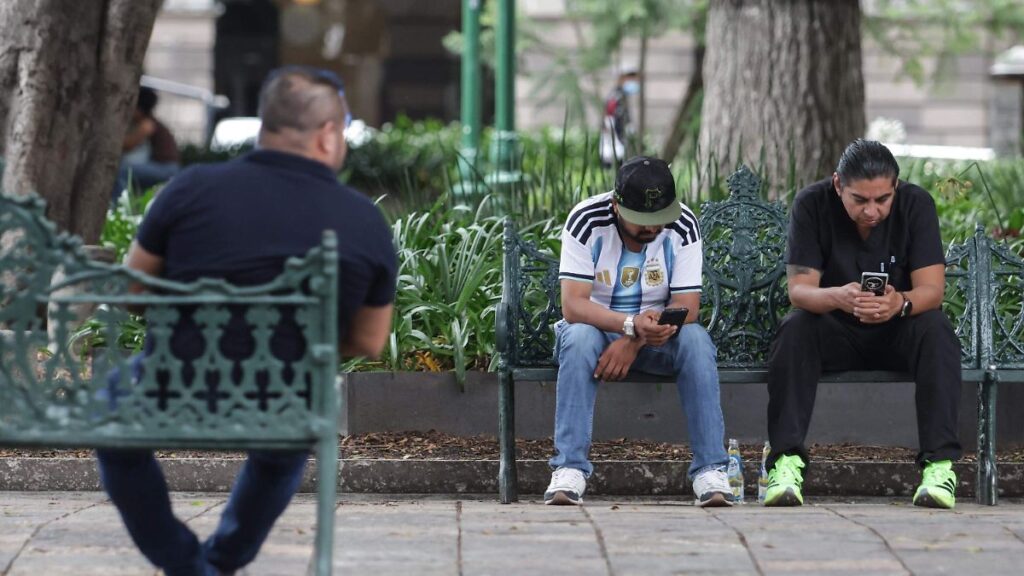 Representación conceptual de la salud mental masculina y las barreras culturales que enfrentan los hombres para buscar atención psicológica