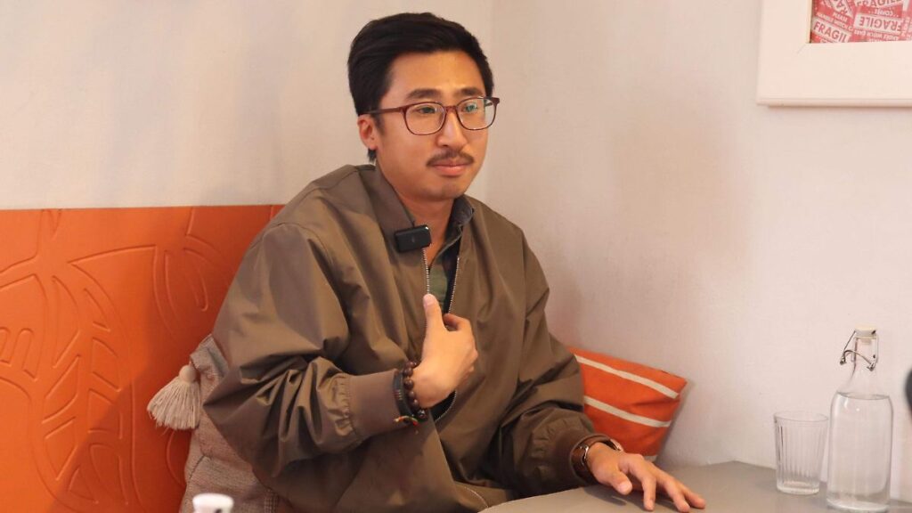Rey, joven surcoreano que eligió San Andrés Cholula como su hogar permanente