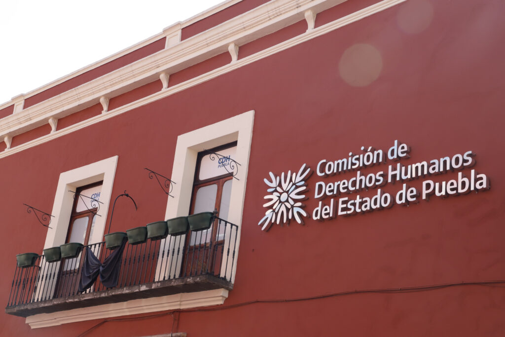 Comisión de Derechos Humanos del Estado de Puebla emite posicionamiento contra edadismo tras podcast de diputadas locales
