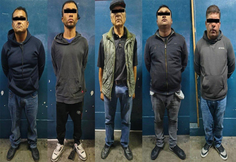 Detienen a 5 armados tras persecución en Puebla: armas de uso exclusivo Elementos de la SSP Puebla durante operativo de detención de cinco personas armadas en colonia Granjas de San Isidro