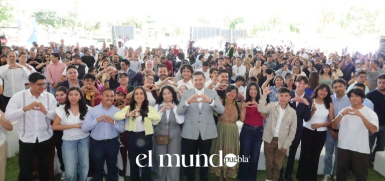 Armenta abre 500 becas para juventudes: educación, deporte y cultura
